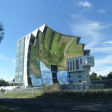 Four solaire dOdeillo à Font-Romeu-Odeillo-Via