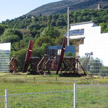 Four solaire dOdeillo à Font-Romeu-Odeillo-Via