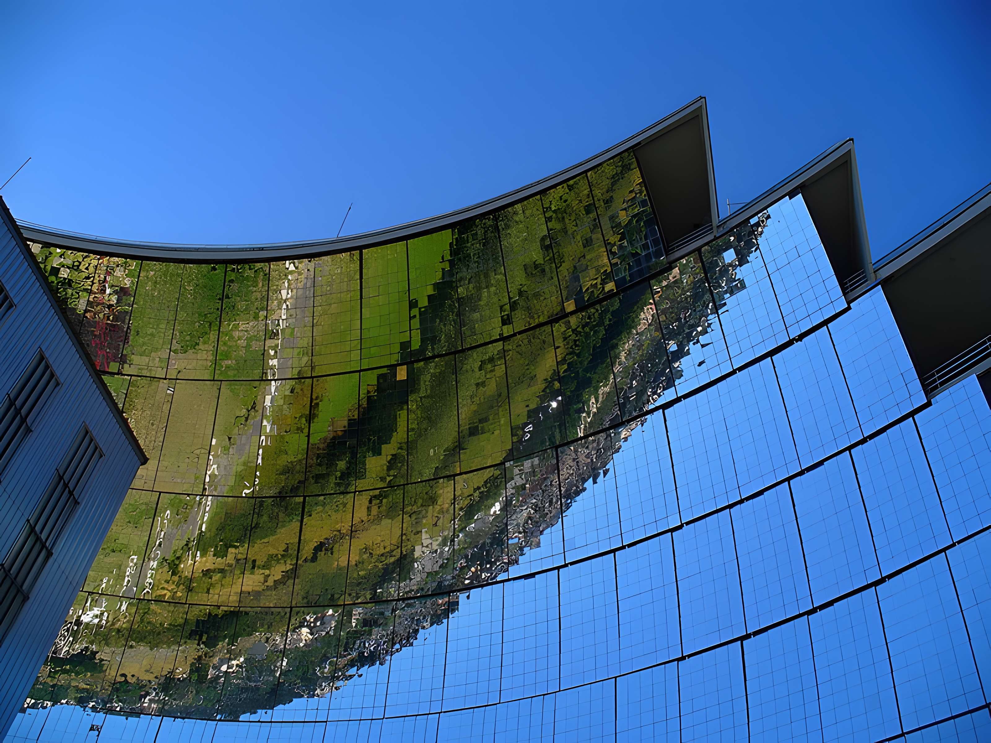 Four solaire d'Odeillo à Font-Romeu-Odeillo-Via