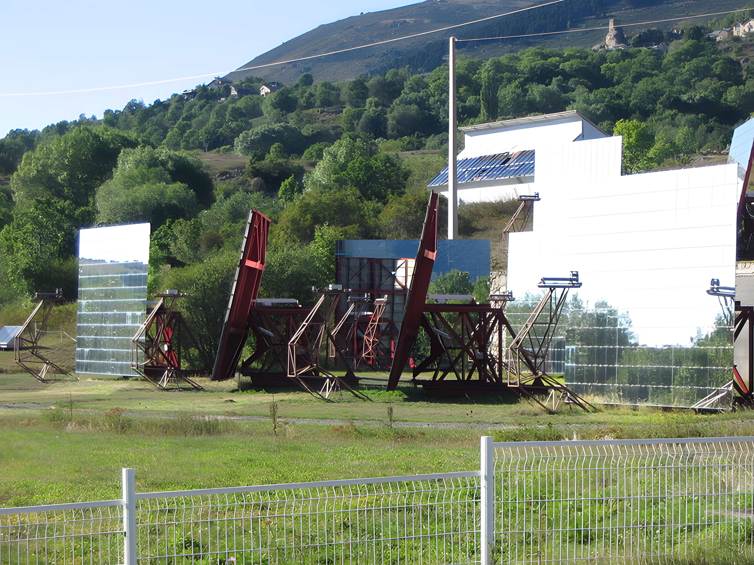 Four solaire d'Odeillo à Font-Romeu-Odeillo-Via
