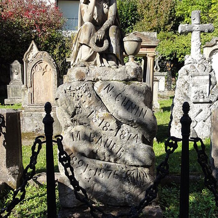 Photo de Ancien cimetière bourgeois