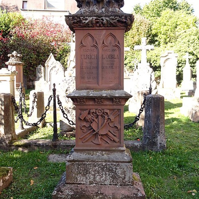 Photo de Ancien cimetière bourgeois