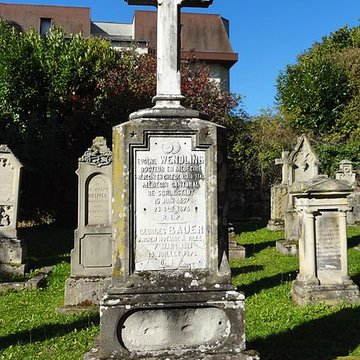 Ancien cimetière bourgeois