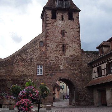 Anciennes fortifications