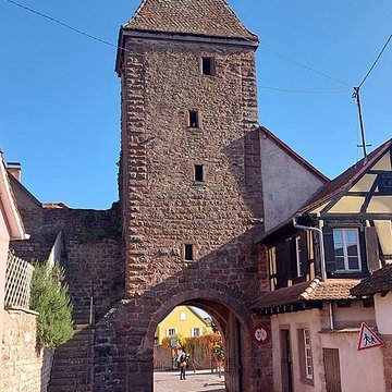 Anciennes fortifications