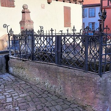 Fontaine près de la mairie