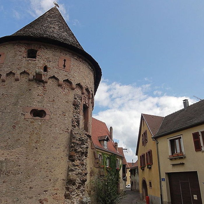 Photo de Ancienne enceinte fortifiée urbaine