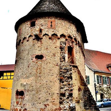 Ancienne enceinte fortifiée urbaine