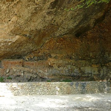 Gisement préhistorique de la Ferrassie à Savignac-de-Miremont