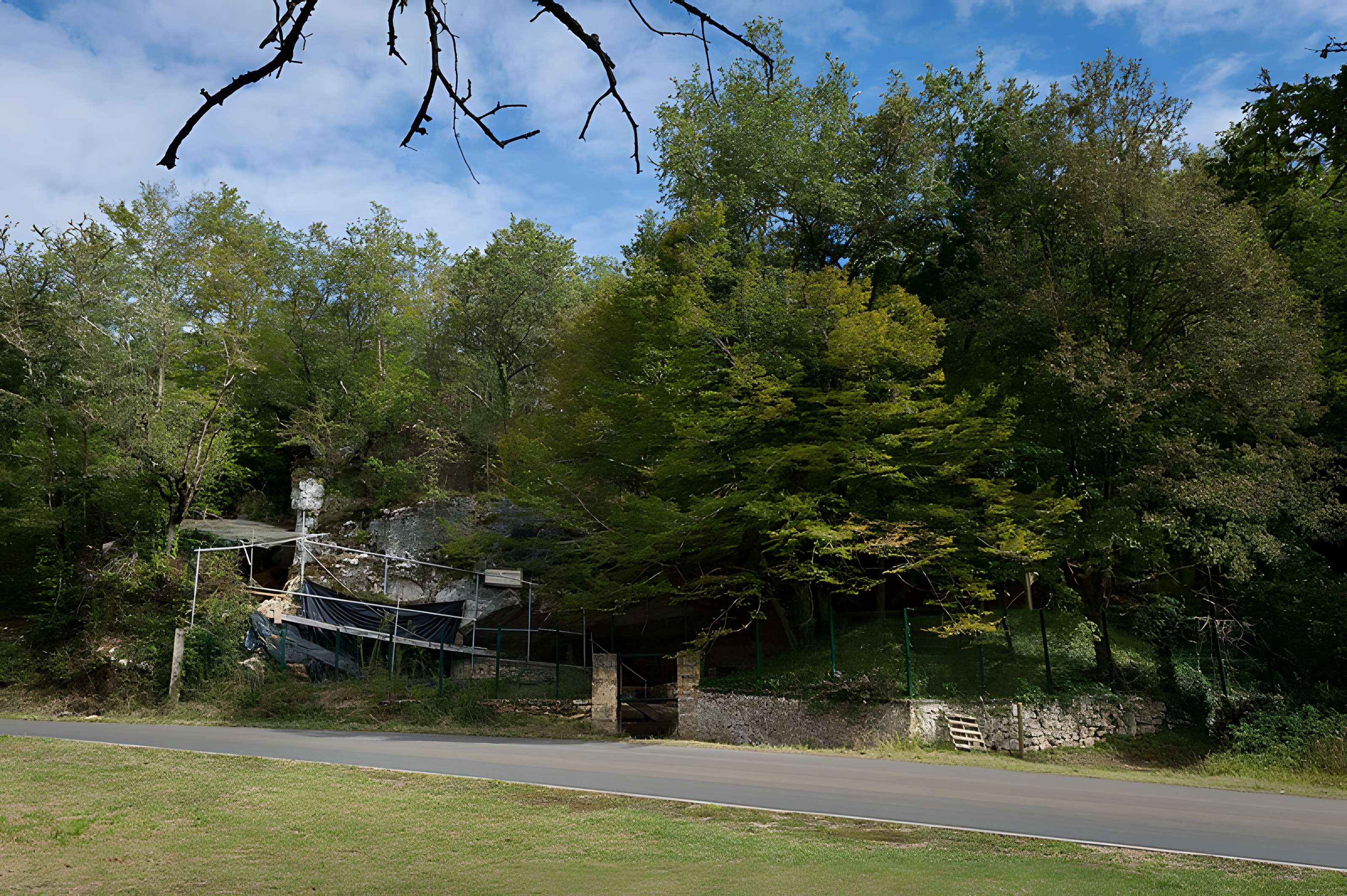 Gisement préhistorique de la Ferrassie à Savignac-de-Miremont