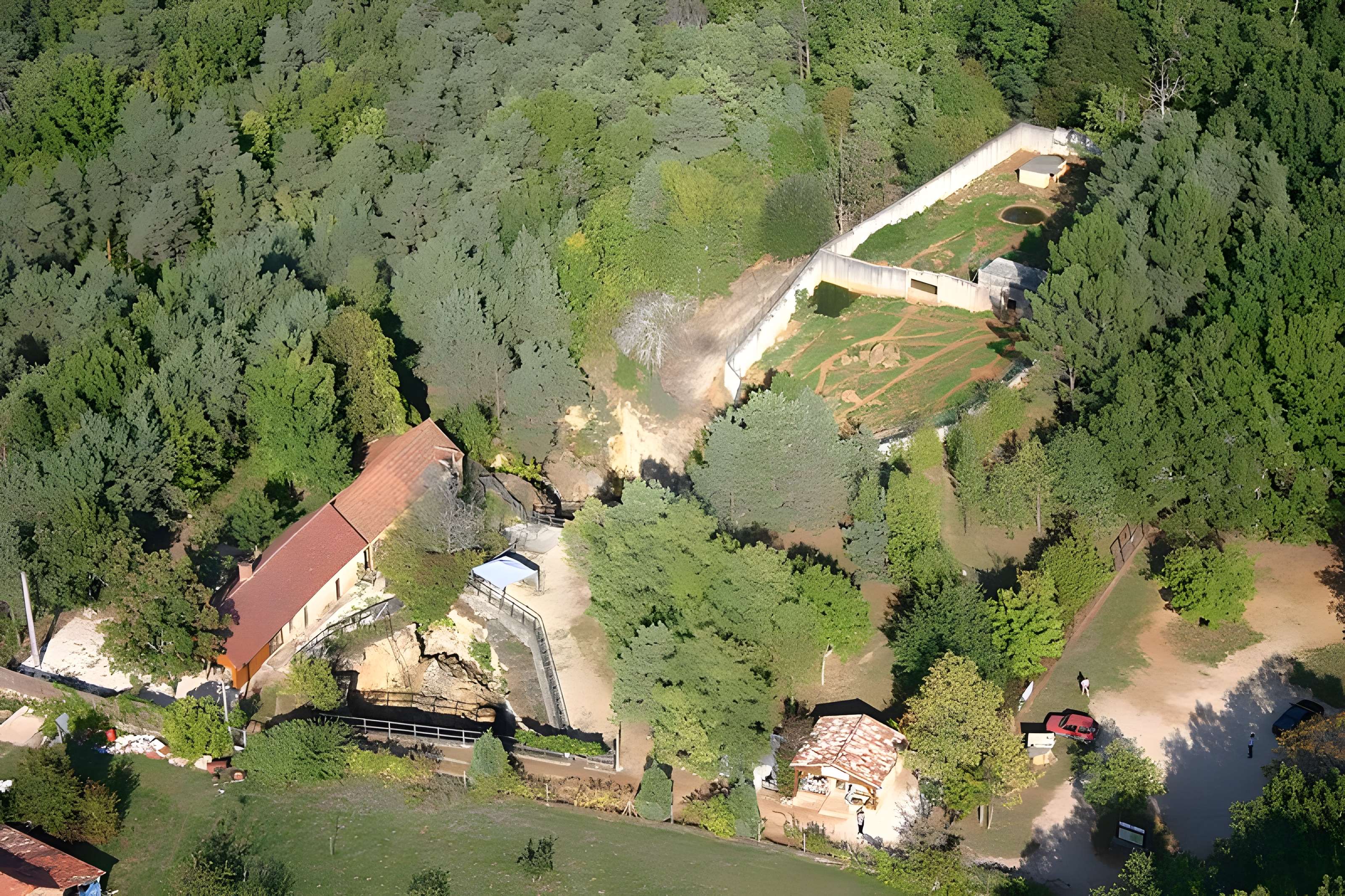 Gisement préhistorique du Régourdou à Montignac