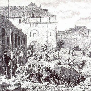 Ancien collège des Jésuites, puis établissement pénitentiaire