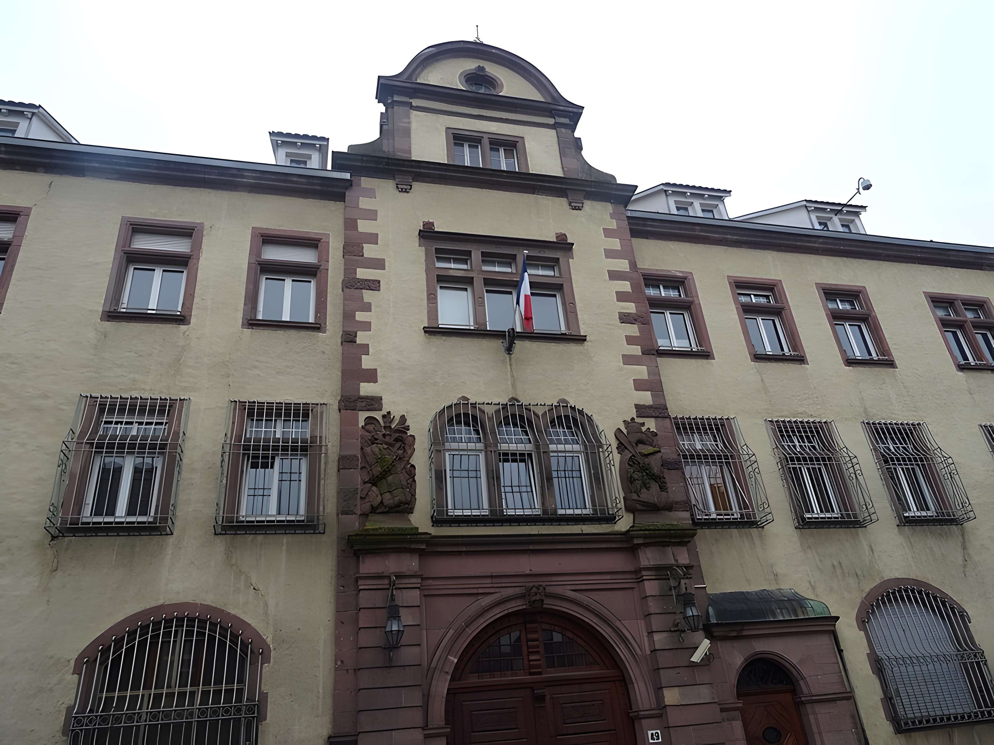 Ancien collège des Jésuites, puis établissement pénitentiaire