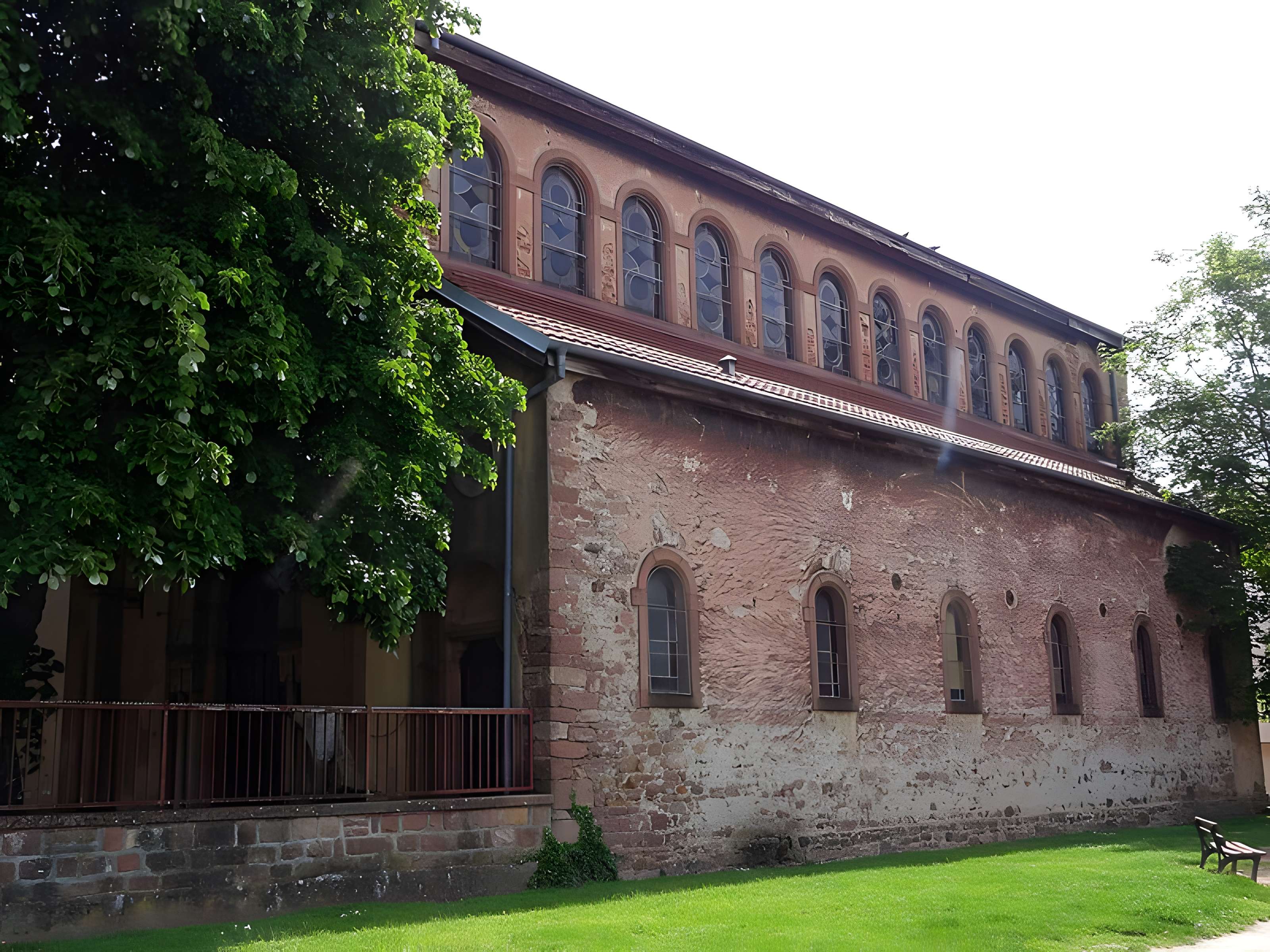 Synagogue et maison du rabbin
