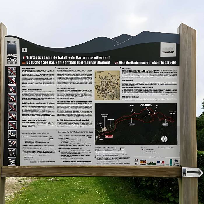 Photo de Champ de bataille de lHartmannswillerkopf dans la forêt communale également sur communes de Hartmannswiller, Soultz-Haut-Rhin, Wattwiller et Wuenheim
