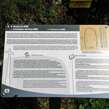 Champ de bataille de lHartmannswillerkopt dans la forêt communale également sur communes de Soultz-Haut-Rhin, Uffholtz, Wattwiller et Wuenheim