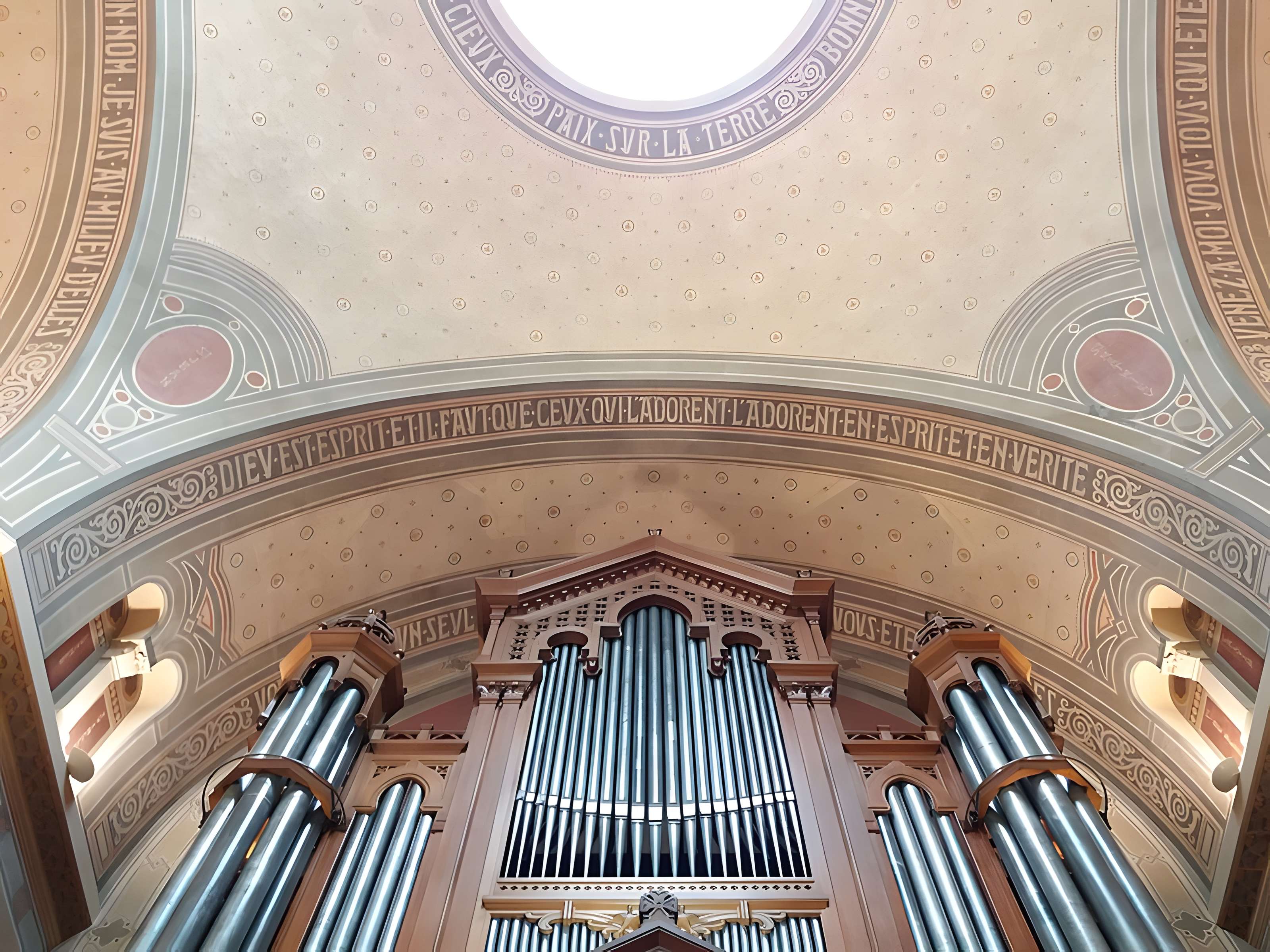 Grand Temple protestant