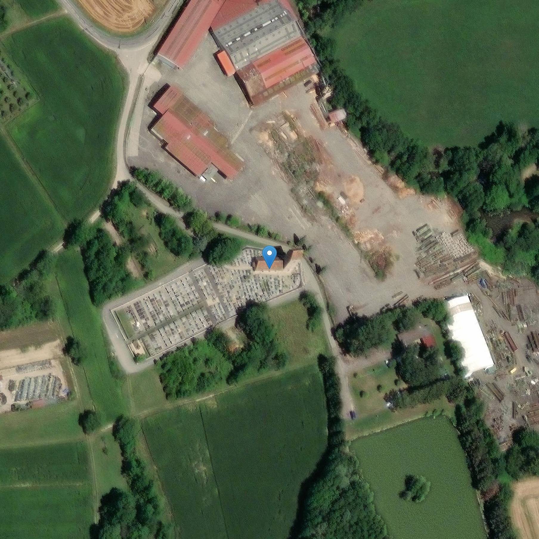 Photo de Ancienne église catholique Saint-Martin, actuellement dépot communal