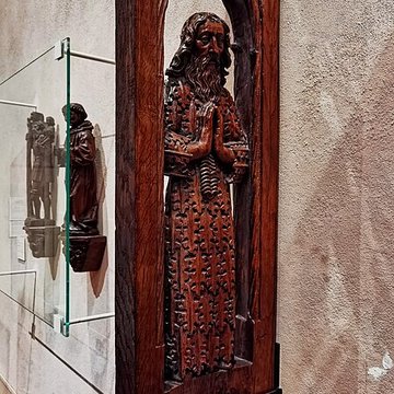 Ancienne préceptorerie des Antonins, actuellement Maison Saint-Michel