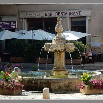 Grande Fontaine de Valensole