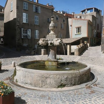 Grande Fontaine de Valensole