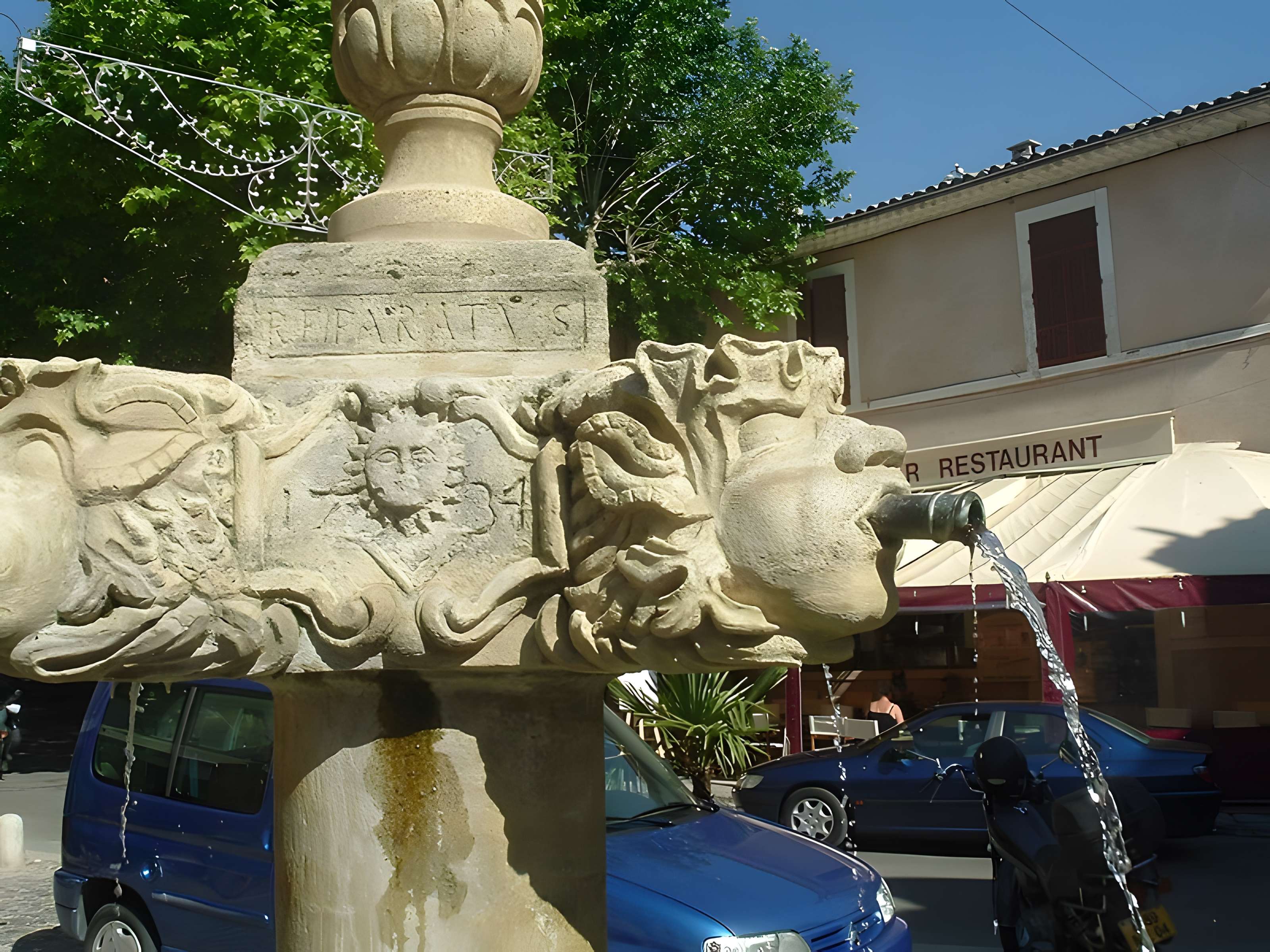 Grande Fontaine de Valensole 
