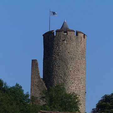 Château dit Schlossberg et enceinte