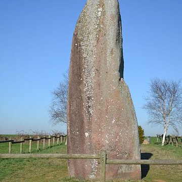 Grande Pierre Levée de Saint-Macaire-en-Mauges