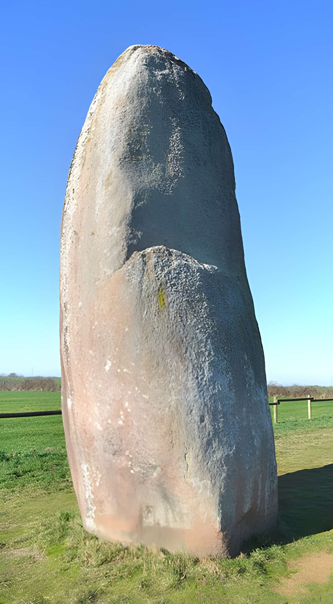 Grande Pierre Levée de Saint-Macaire-en-Mauges