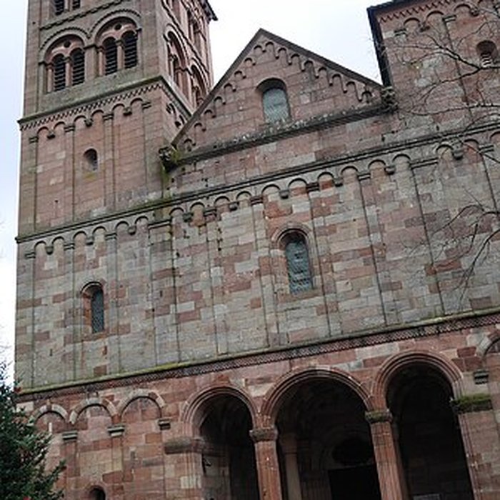 Photo de Eglise catholique Saint-Jean-Baptiste