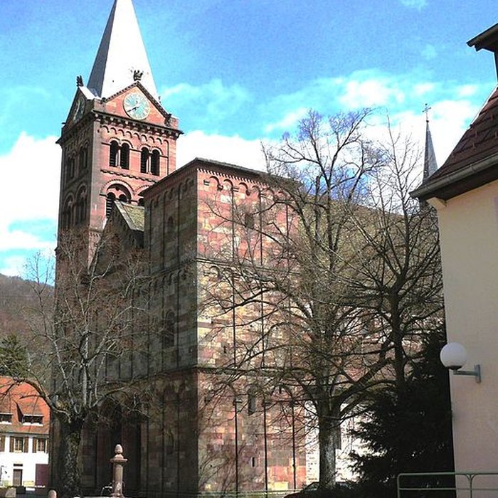 Photo de Eglise catholique Saint-Jean-Baptiste