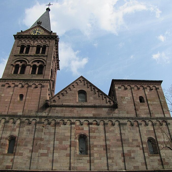 Photo de Eglise catholique Saint-Jean-Baptiste