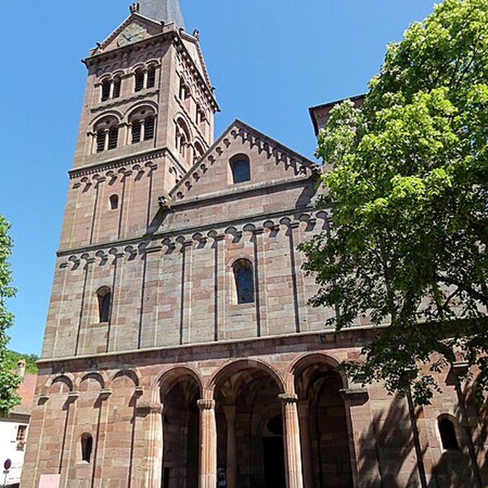 Photo de Eglise catholique Saint-Jean-Baptiste