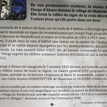 Statue monumentale de la Vierge à lEnfant dite Vierge dAlsace ou à lOffrande