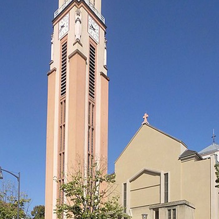 Photo de Eglise catholique Sainte-Jeanne-dArc