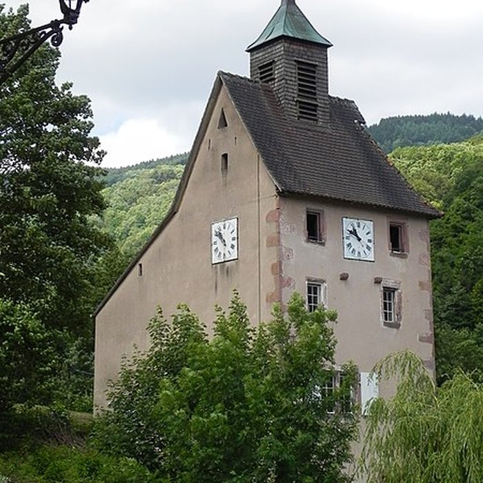 Photo de Tour des mineurs, à Echery, numéro 43, dite aussi Tour de lHorloge ou Prison des mineurs