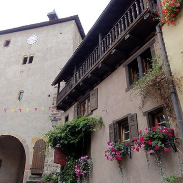 Vestiges de lenceinte fortifiée urbaine