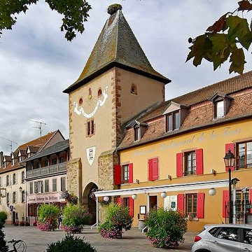 Vestiges de lenceinte fortifiée urbaine