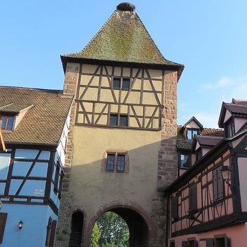 Vestiges de lenceinte fortifiée urbaine