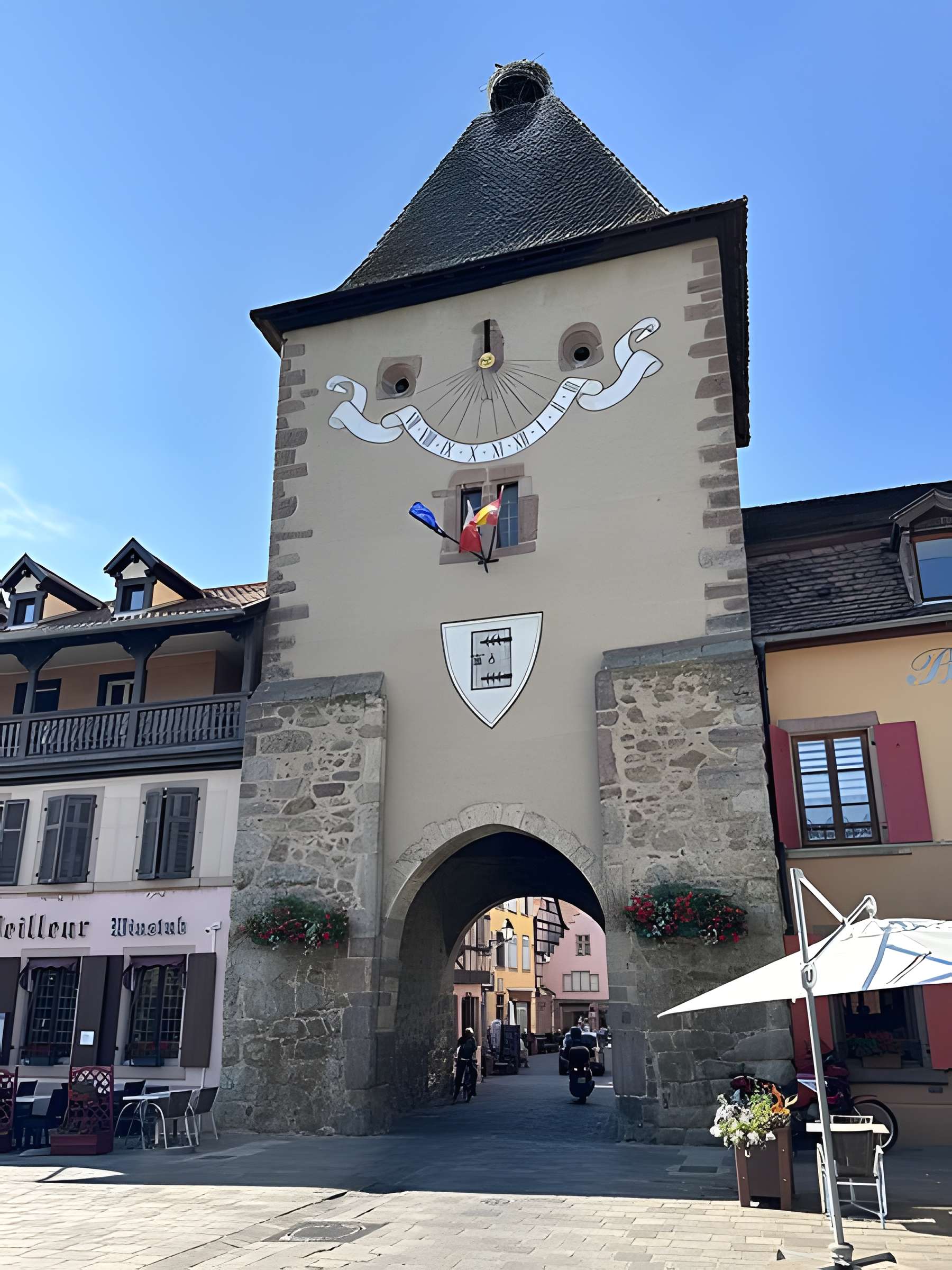 Vestiges de l'enceinte fortifiée urbaine