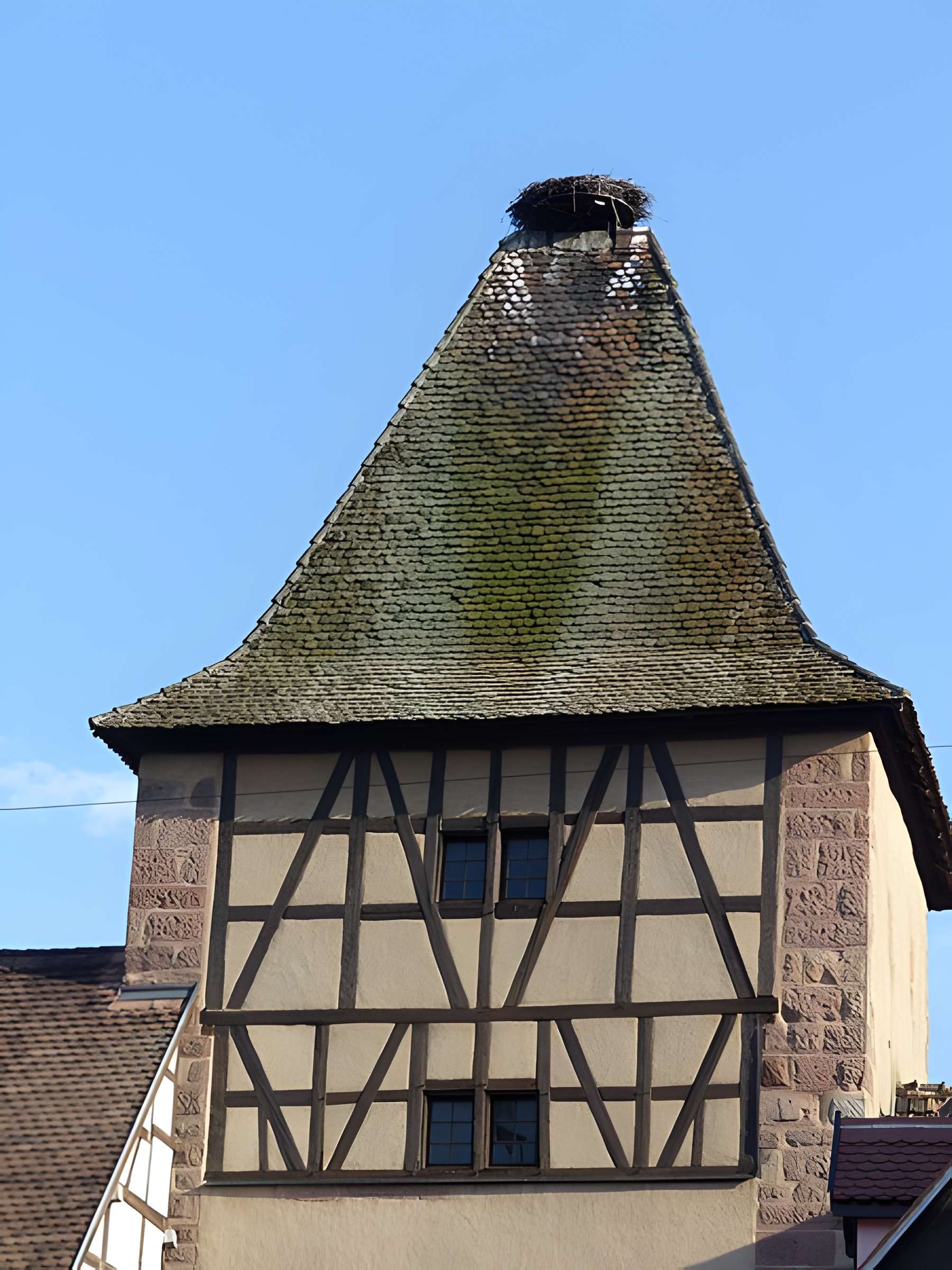 Vestiges de l'enceinte fortifiée urbaine
