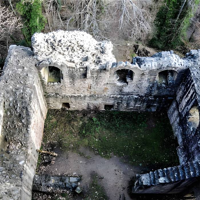 Photo de Ruinas del Castillo de La Hayneck