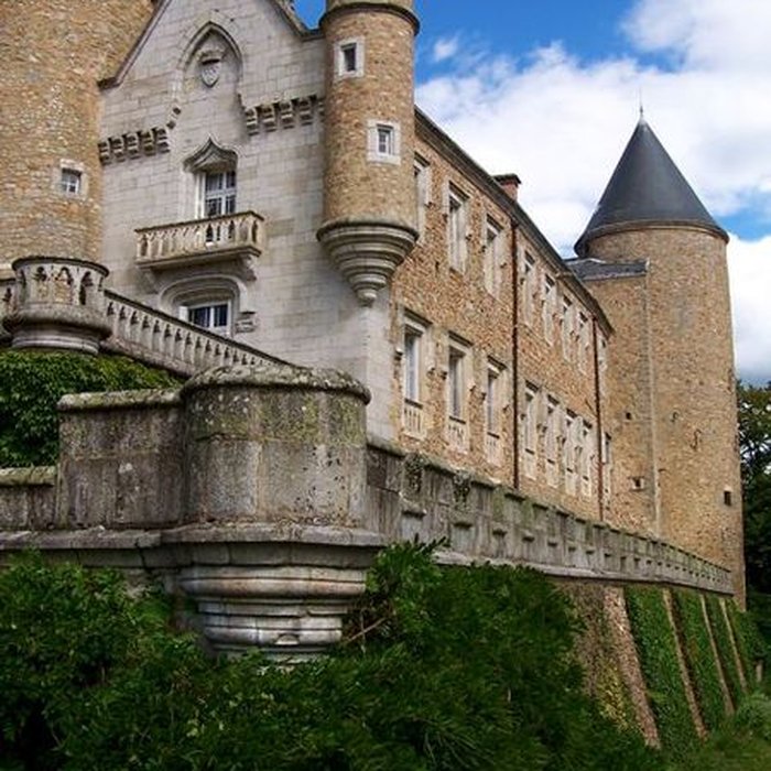 Photo de Château de Busset