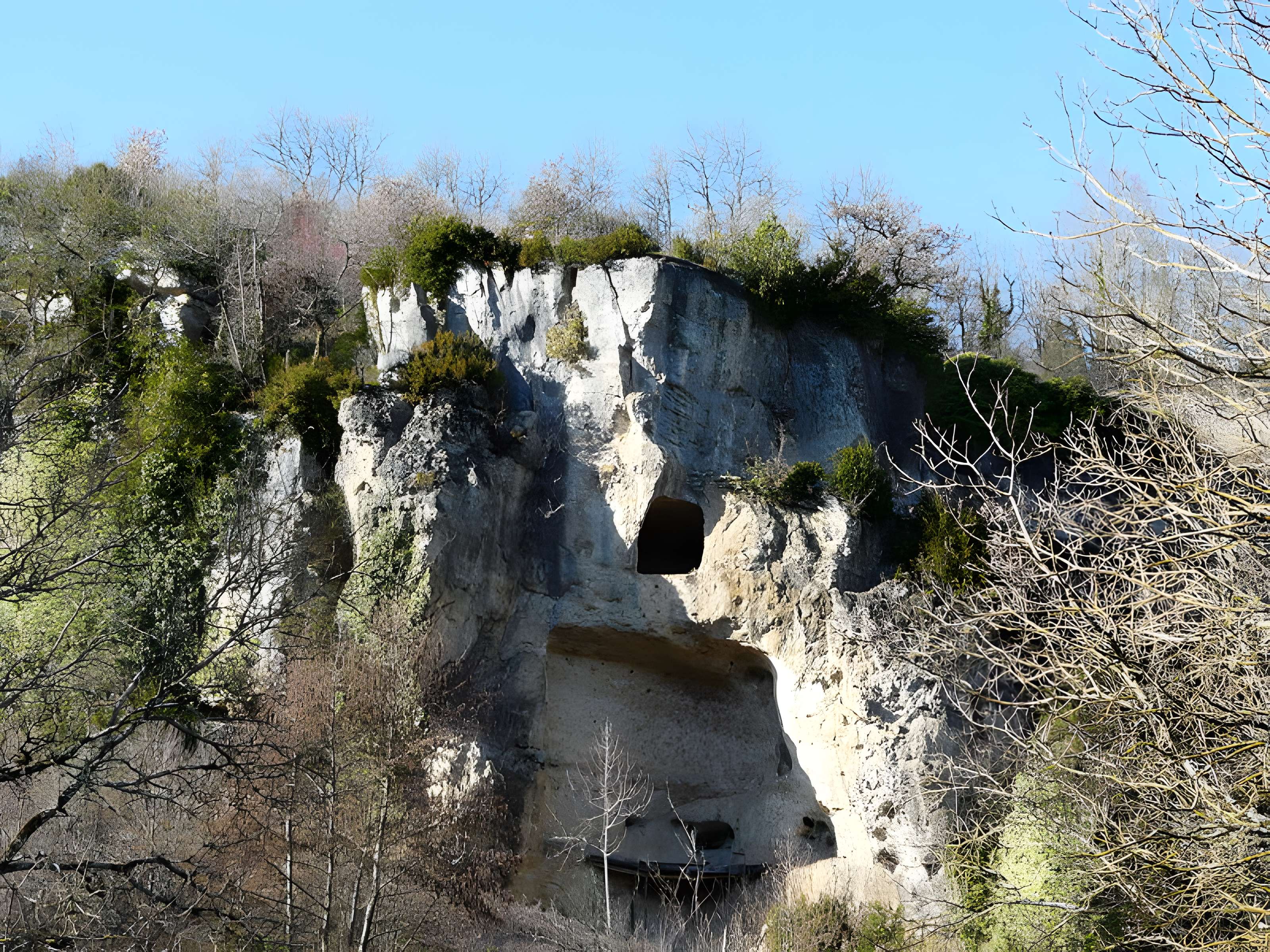 Grotte du Moulin de Laguenay à Lissac-sur-Couze