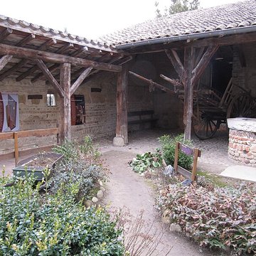 Maison natale du curé dArs, actuellement musée