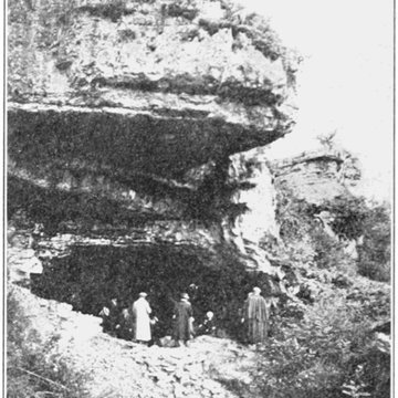 Gisement et grottes constituant labri dit du Placard