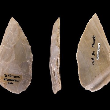 Gisement et grottes constituant labri dit du Placard