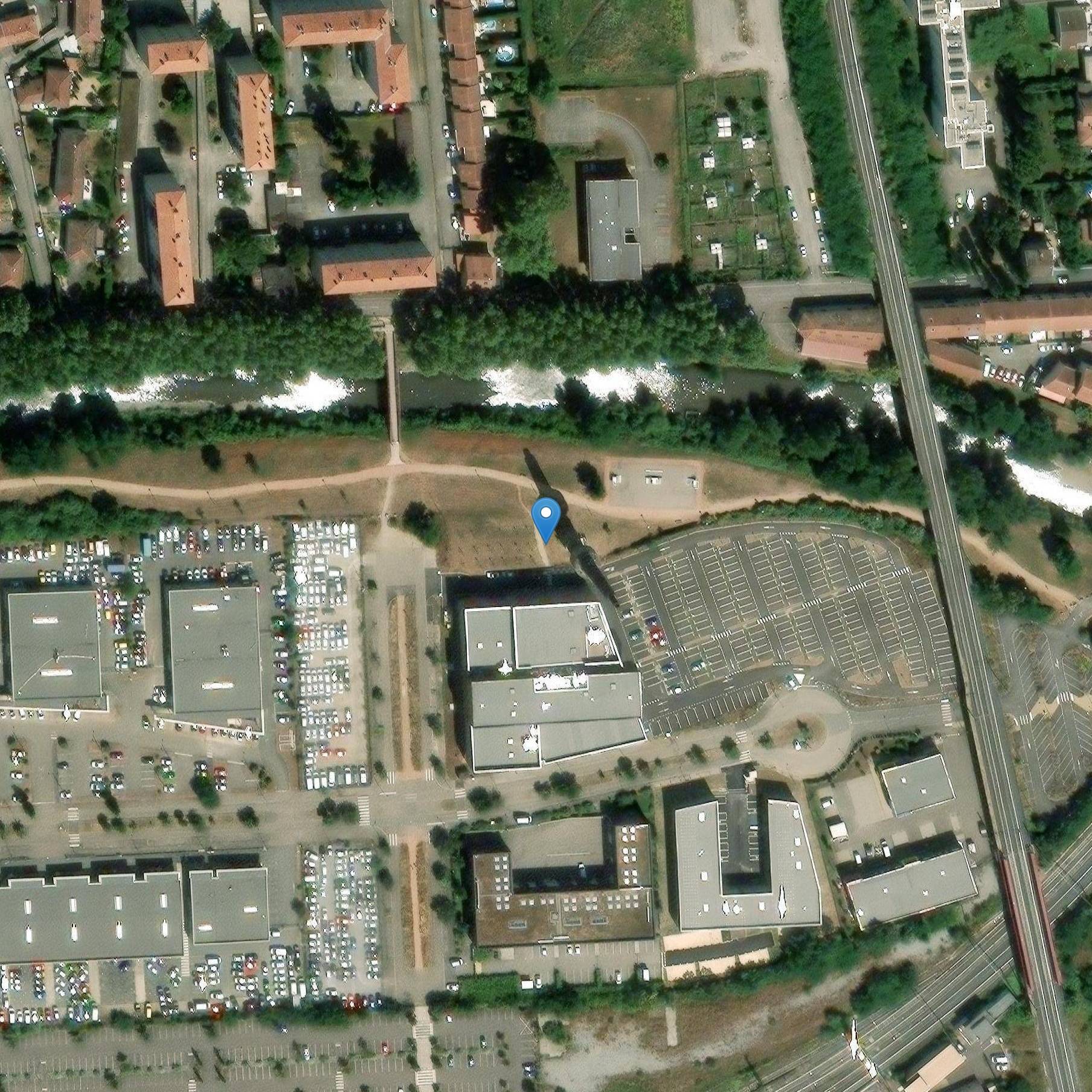 Photo de Kamin der ehemaligen Glaswaren BSN-VMC dann BSN Glasspack