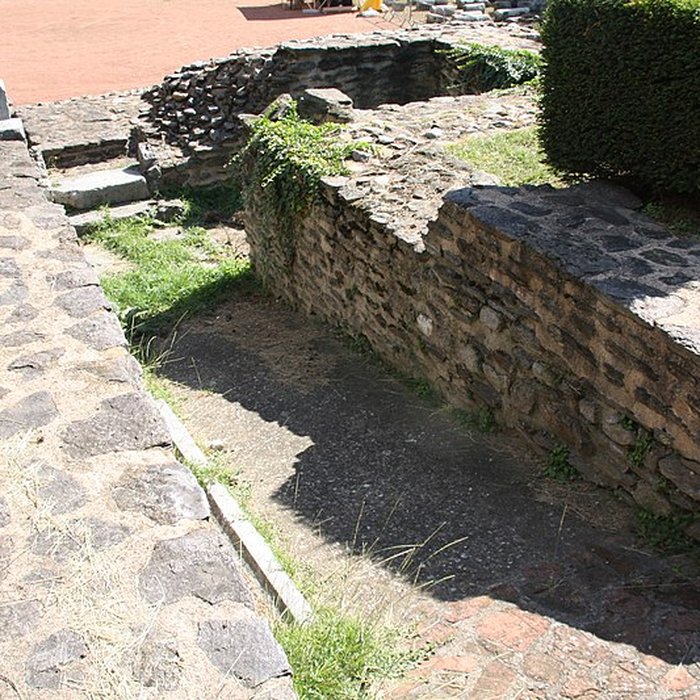 Photo de Amphithéâtre fédéral romain des Trois Gaules