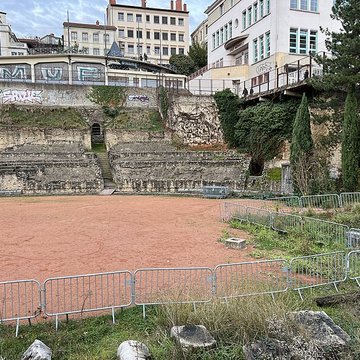 Amphithéâtre fédéral romain des Trois Gaules